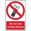 DO NOT USE MOBILE PHONES -PVC(200 X 300MM) thumbnail-0