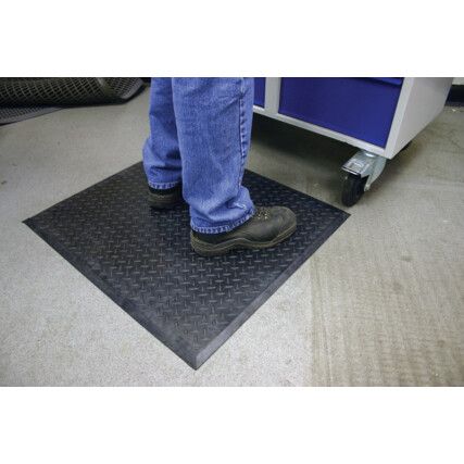 0.7m x 0.8m Diamond Zone Anti-Fatigue Matting