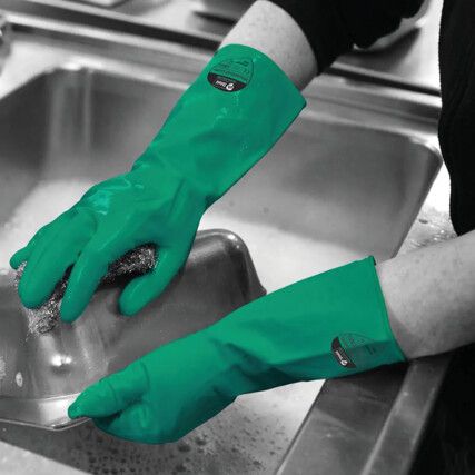 SHIELD 2 HOUSEHOLD RUBBER GLOVES GREEN (S)